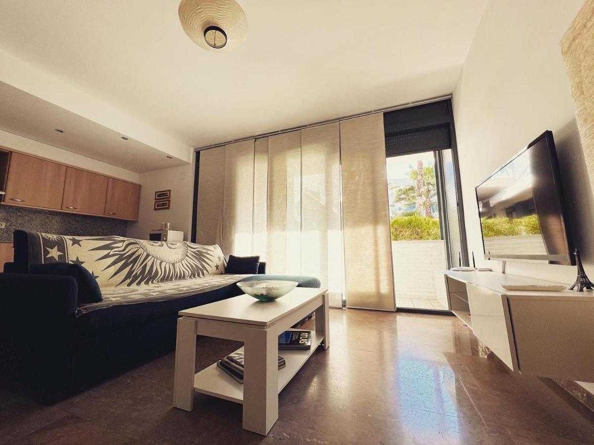 Apartamento Con Piscina Y Parking En Lloret De Mar Apartment Ngoại thất bức ảnh